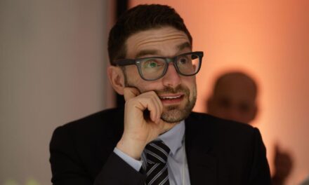 Profile of Alex Soros Raises Doubts About His Leadership at the Family Foundation