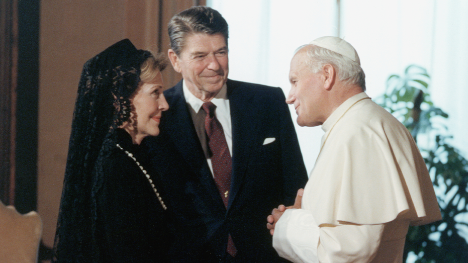 The Century-Long Relationship Between the White House and the Vatican: A Historic Alliance Against Communism